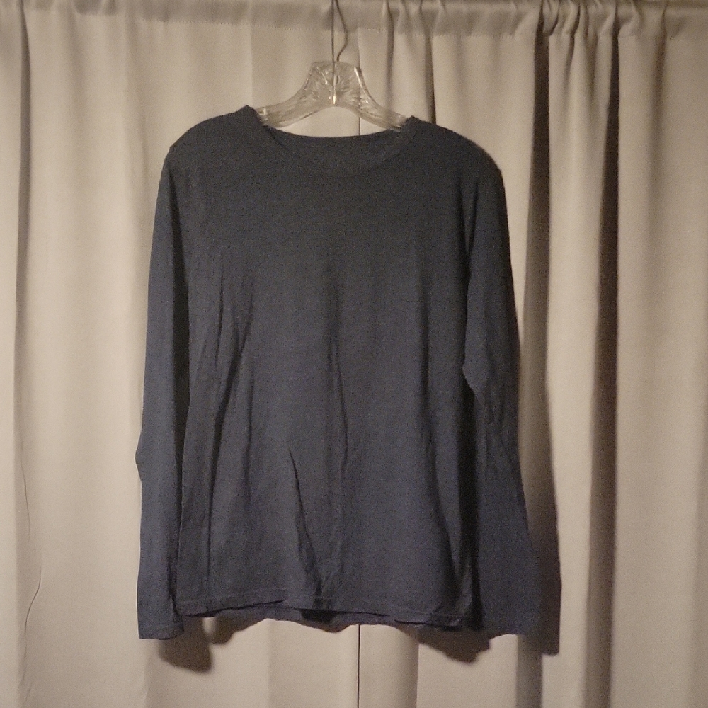 Time and Tru Dark Blue Long Sleeve Tee